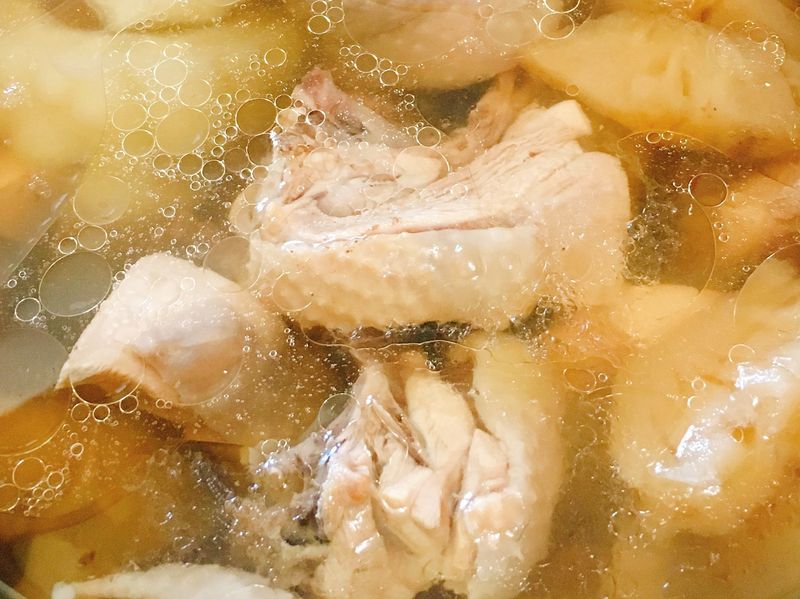 苦瓜鳳梨雞湯