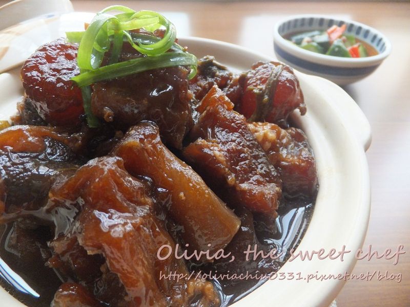 Olivia♥紅煨牛筋