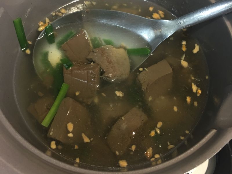 鴨血湯