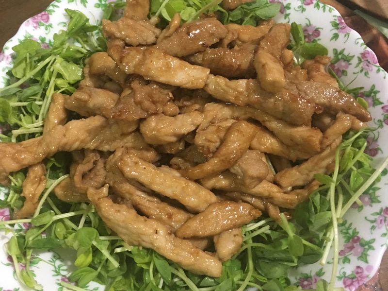 炒肉絲