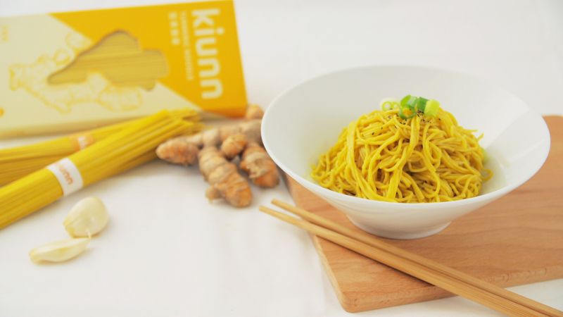 薑黃麻油麵線
