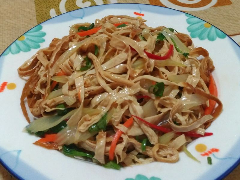涼拌煙燻豆包