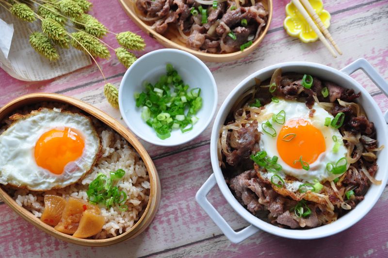 壽喜燒醬香牛蓋飯