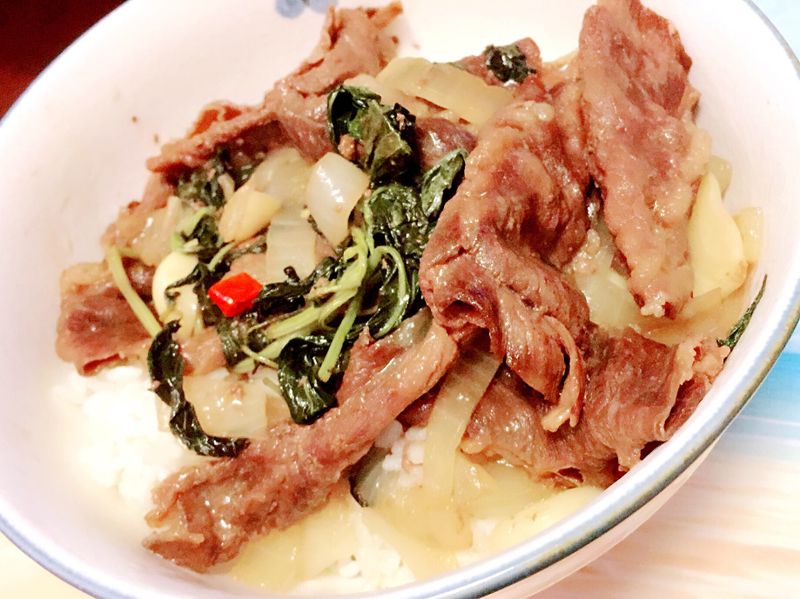 三杯牛肉飯