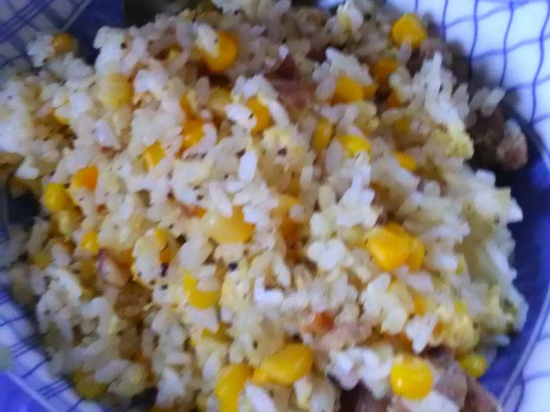 肉絲蛋炒飯