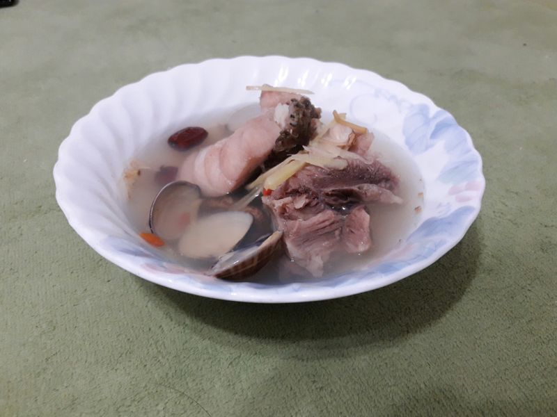 魚下巴蛤蜊湯