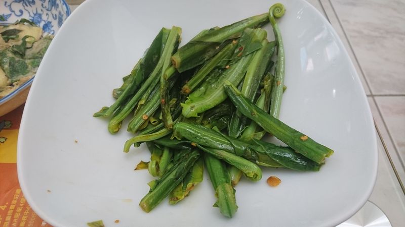 蒜頭辣椒山蘇佐烤肉醬