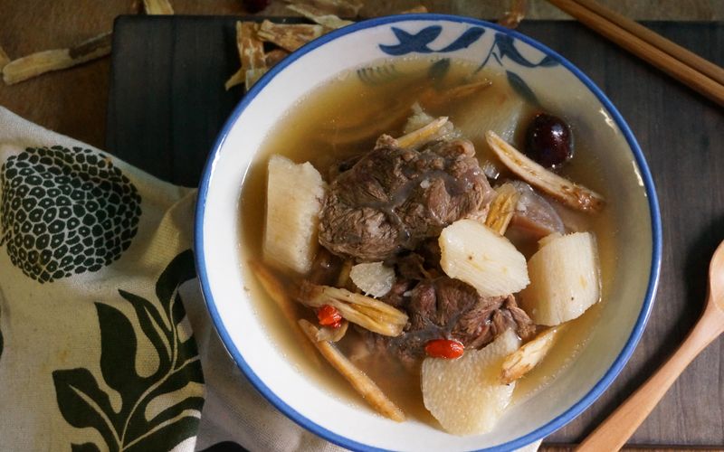 藥膳燉牛肉