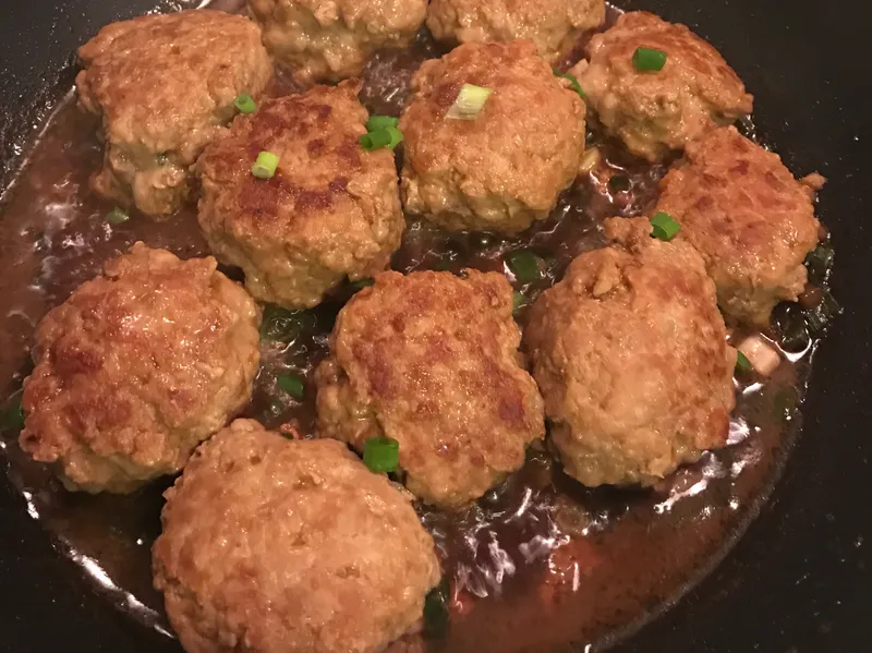 蔥燒肉丸