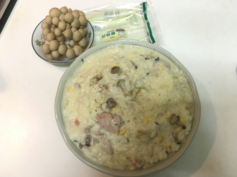 菇菇雞濃湯燉飯【好菇道好食光】