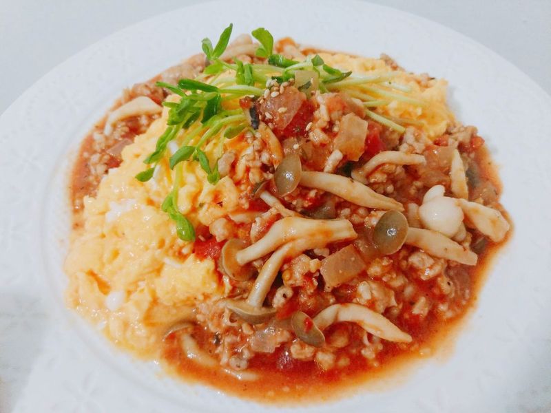 義式雙菇起司蕃茄滑蛋燴飯【好菇道好食光】