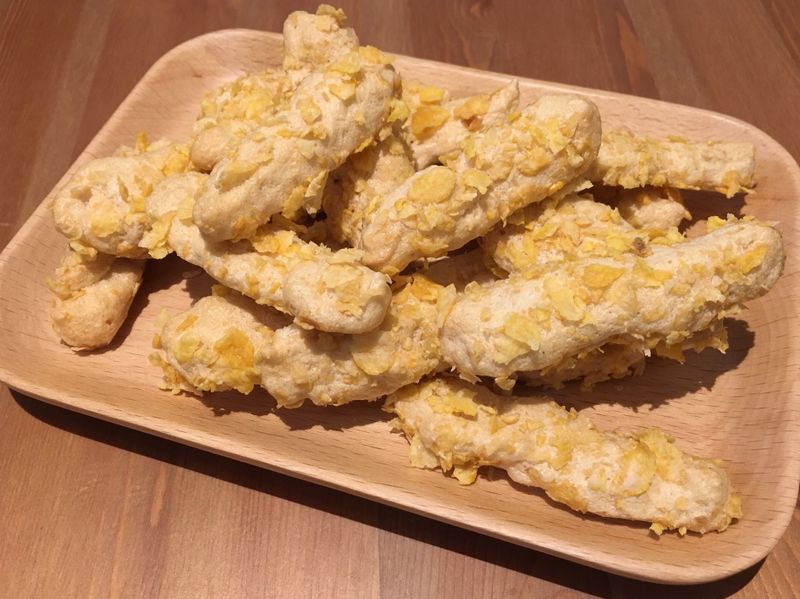 【寶寶食譜】玉米片蛋白餅(無油微甜)