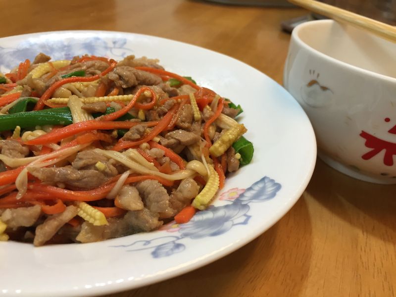 炒炒肉