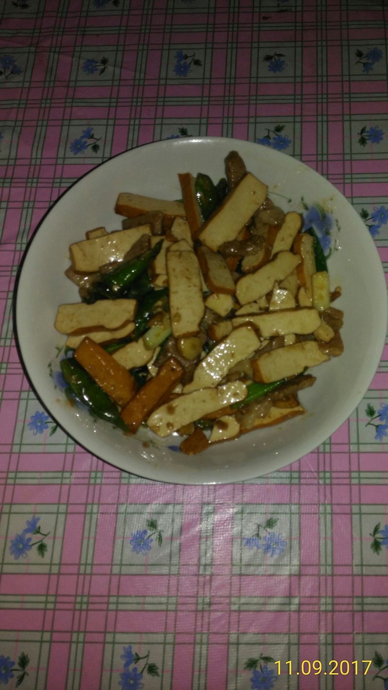 青辣椒炒豆干