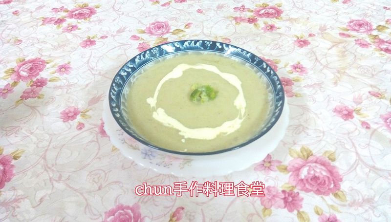 青花洋菇濃湯