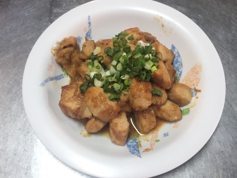 炒蒜香味噌雞肉
