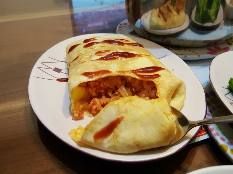 蛋包飯