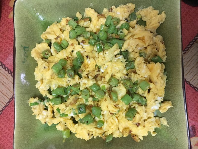 豆子炒蛋