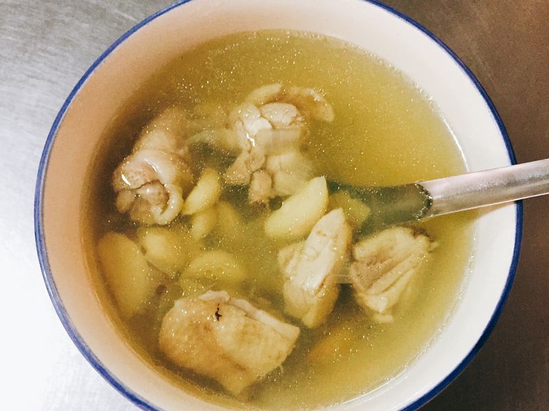 蒜蒜雞湯（電鍋）