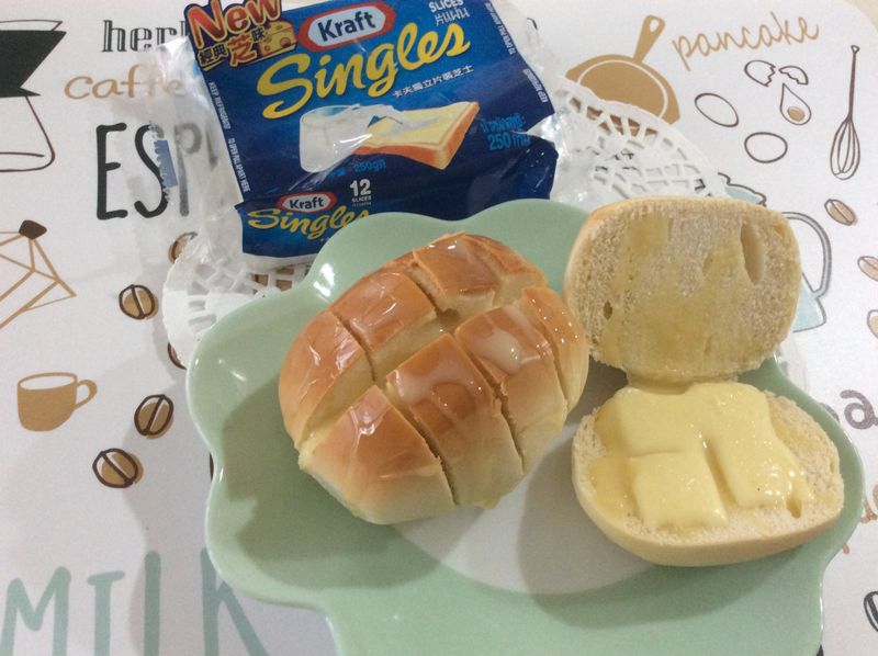 起司煉乳烤饅頭【卡夫起司片】