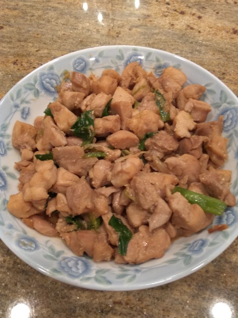 蔥爆雞腿肉