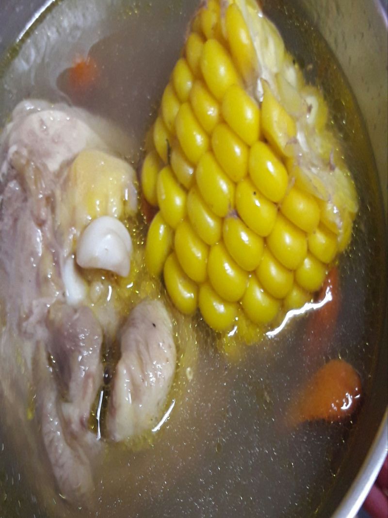 蒜頭雞湯