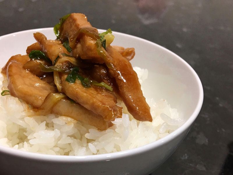 蔥爆松板豬