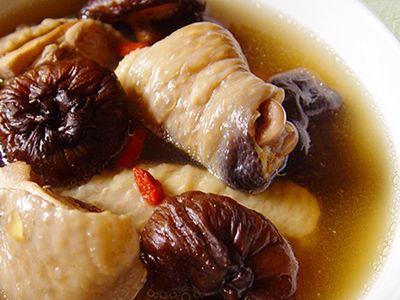 【厚生廚房】香菇雞湯