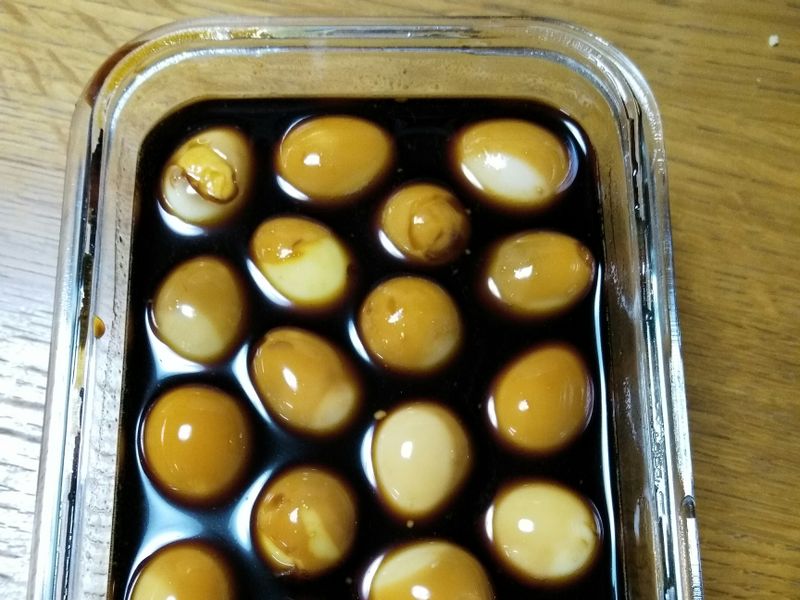 醬醃鵪鶉蛋