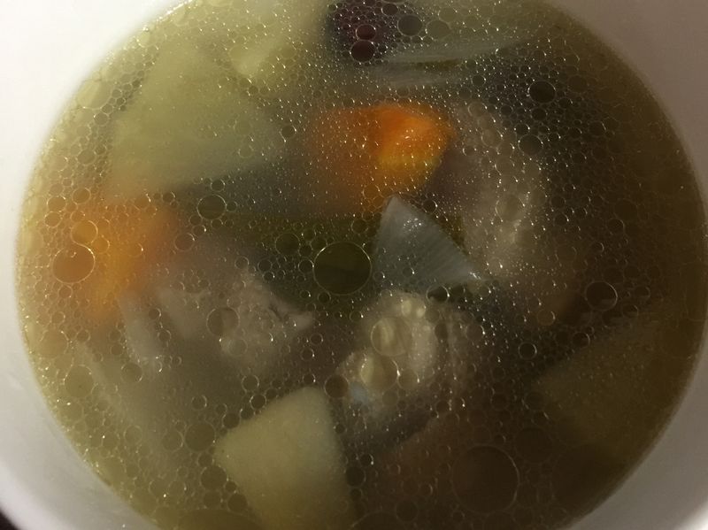 蘋果洋蔥雞湯