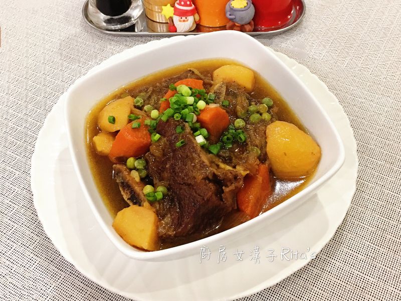 日式燉牛小排