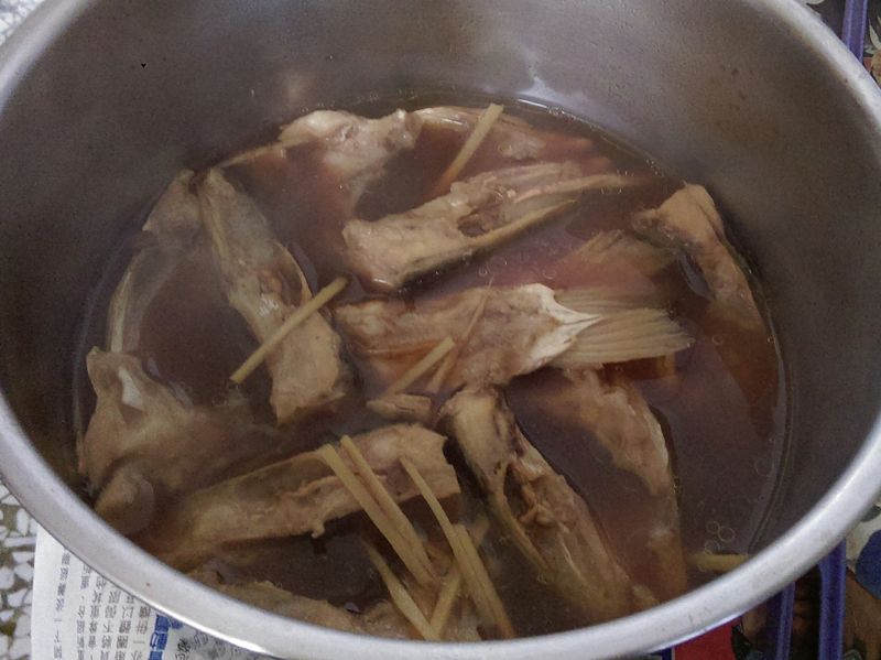 ¥ 美味烏魚頭 ¥