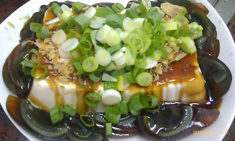 皮蛋豆腐