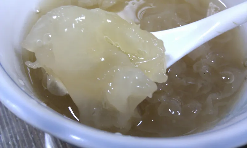 銀耳蓮子羹
