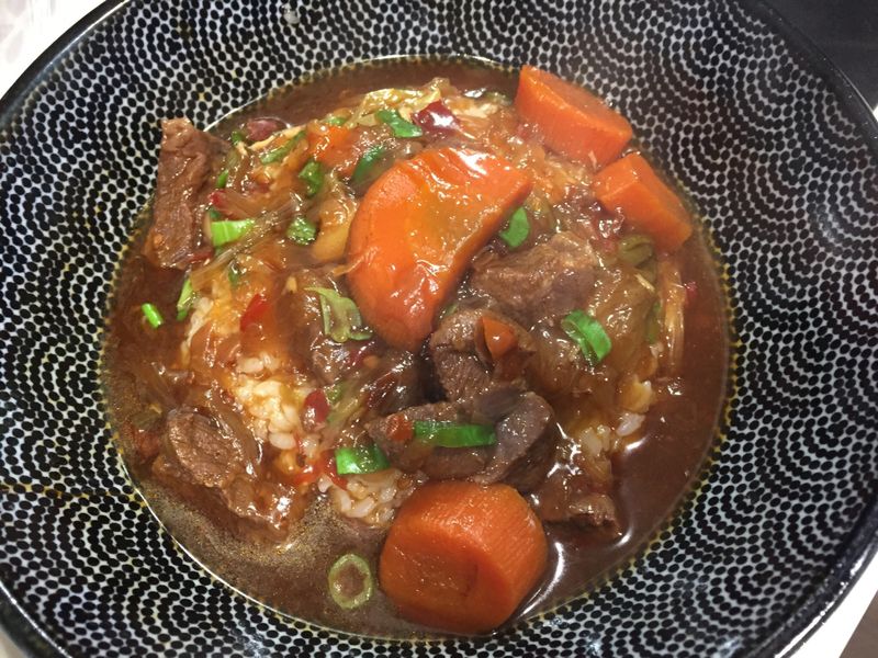 牛肉燴飯