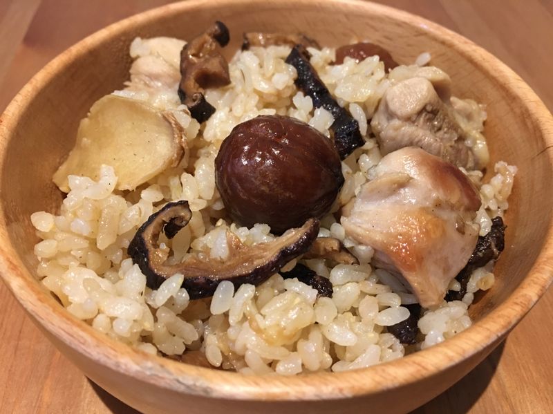 【寶寶食譜】茶油雞飯