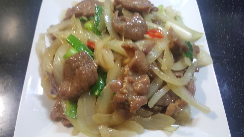 洋蔥炒牛肉