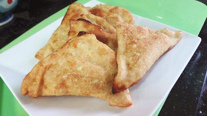 起司蘆筍酥餃~ 會爆漿喔~【莎拉游亂做廚房】