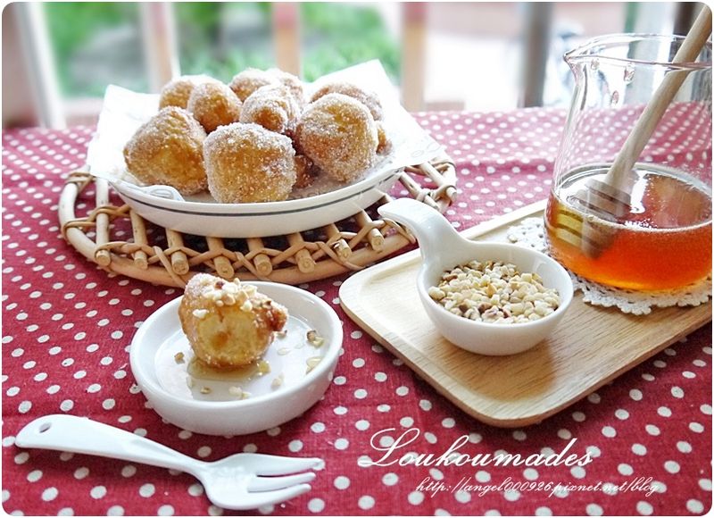 希臘甜甜圈 loukoumades