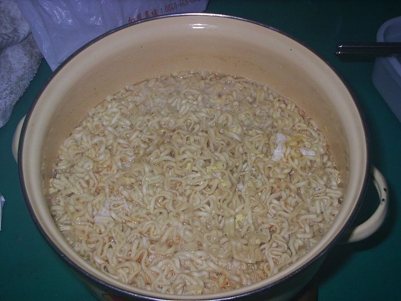 康寶鮮味炒手鰹魚風味+泡麵