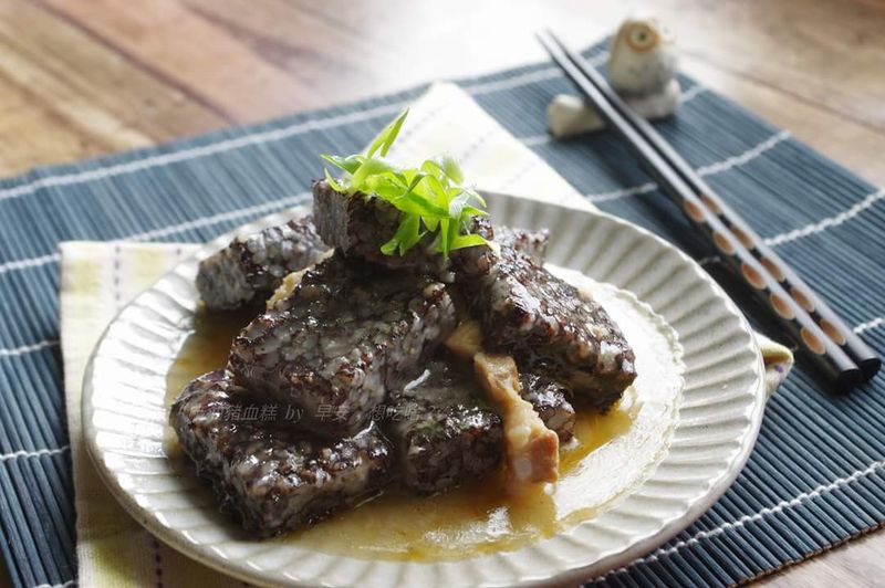 麻油豬血糕~電鍋料理