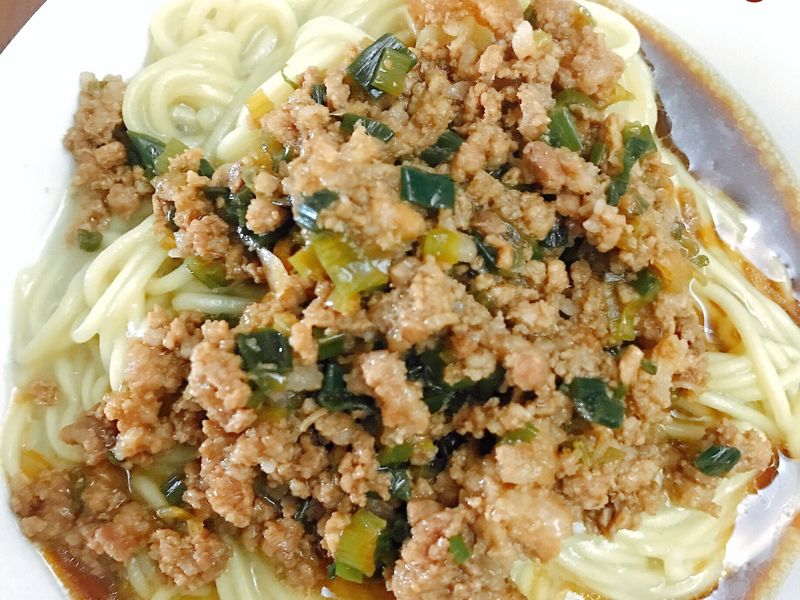 肉末盖浇面