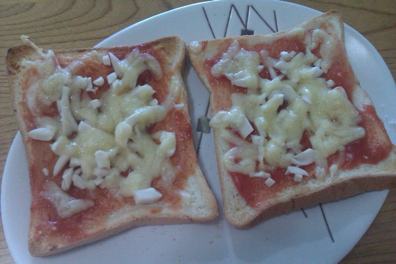 簡易土司PIZZA