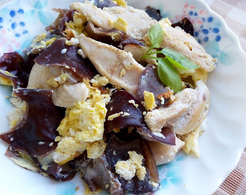 木耳炒雞片〞低醣低脂瘦身菜