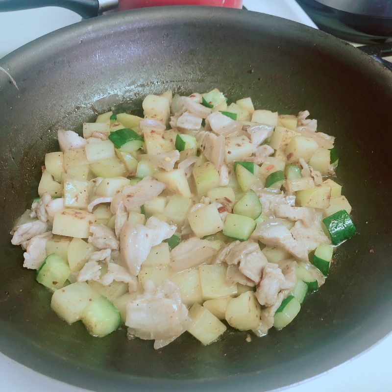 黃瓜炒豬肉