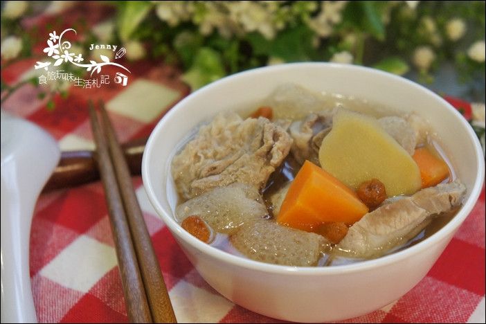 竹笙排骨湯