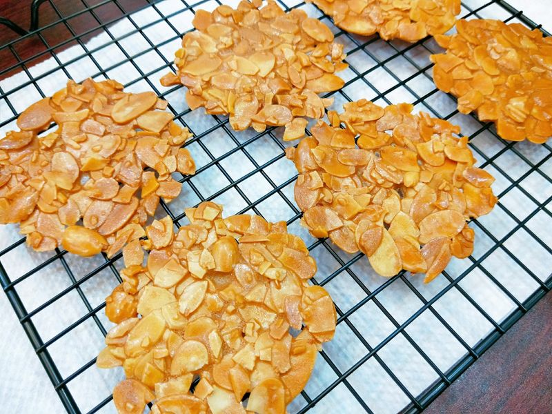 杏仁瓦片