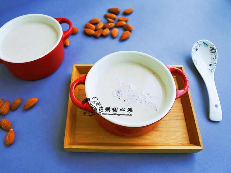杏仁奶露