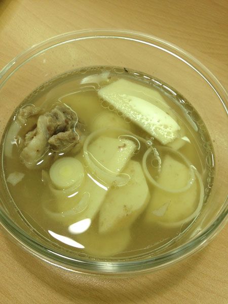 竹筍排骨湯