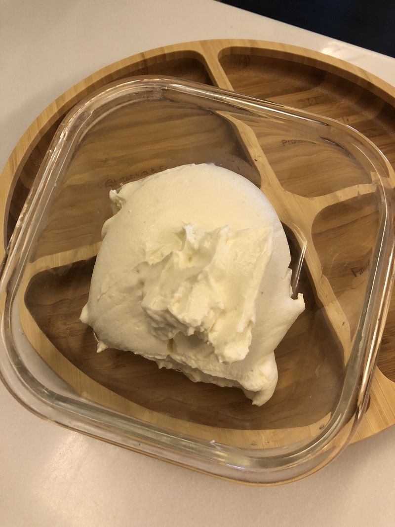 用優格製作酸乳酪醬